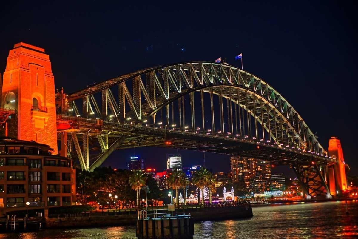 Space Q Capsule Hotel Sydney Exteriör bild